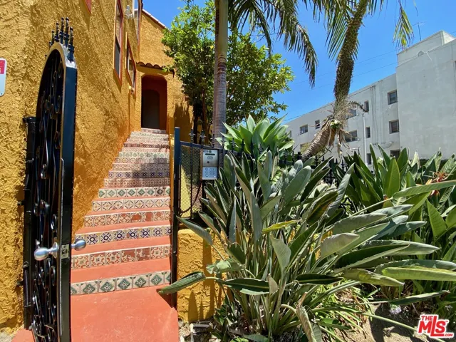 3501 Bellevue Avenue 1, Los Angeles, California 90026