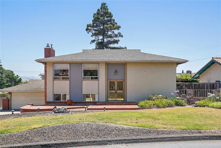 262 Country Club Drive, San Luis Obispo, California 93401