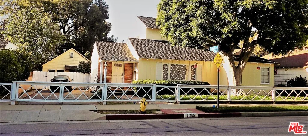 11380 Waterford Street, Los Angeles, California 90049