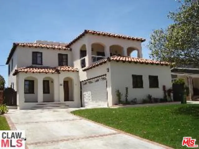 7917 Westlawn Avenue, Los Angeles, California 90045