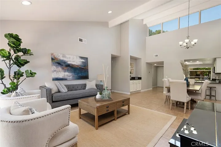 15 Lemon Tree, Irvine, California 92612