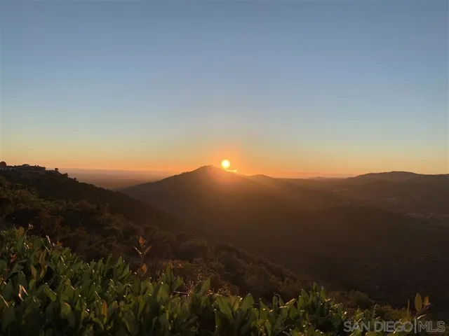 18368 Via Ambiente, Rancho Santa Fe, California 92067