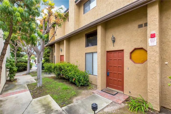 2304 Mathews Avenue 2, Redondo Beach, California 90278