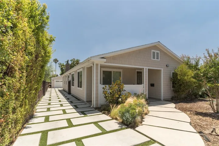 500 W Claremont Street, Pasadena, California 91103