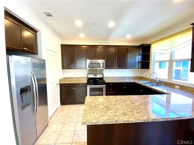 12013 Acadia Court, Hawthorne, California 90250