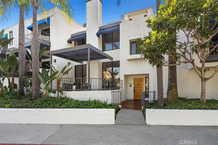 5663 Azure Bay, Long Beach, California 90803