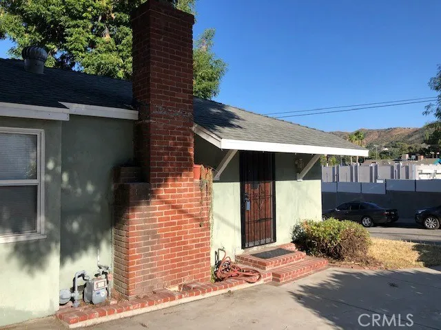 8749 Oswego Street, Sunland, California 91040