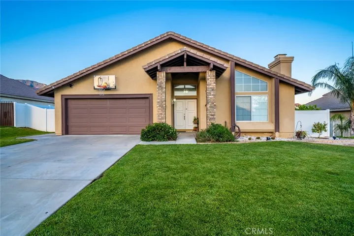 5283 Lantern Crest Drive, San Bernardino, California 92407