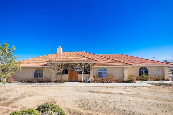 8225 Ailanthus Street, Phelan, California 92371
