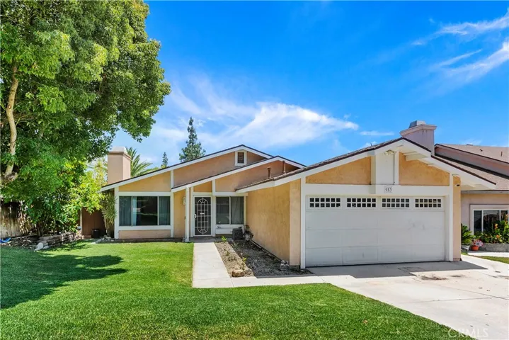953 Blossom Hill Dr Drive, Corona, California 92880