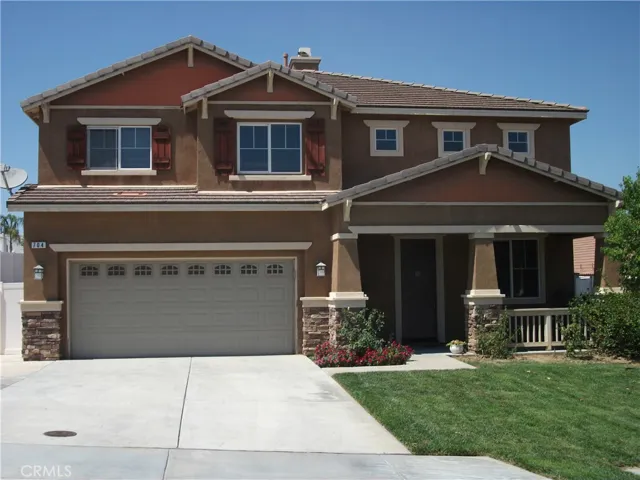 704 Victorian Hill Drive, Perris, California 92570