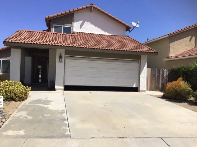 11382 Turtleback, San Diego, California 92127