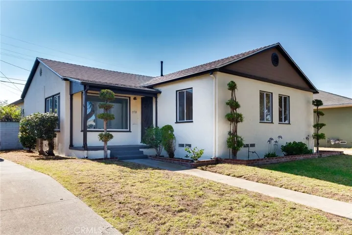 11718 Christopher Avenue, Inglewood, California 90303