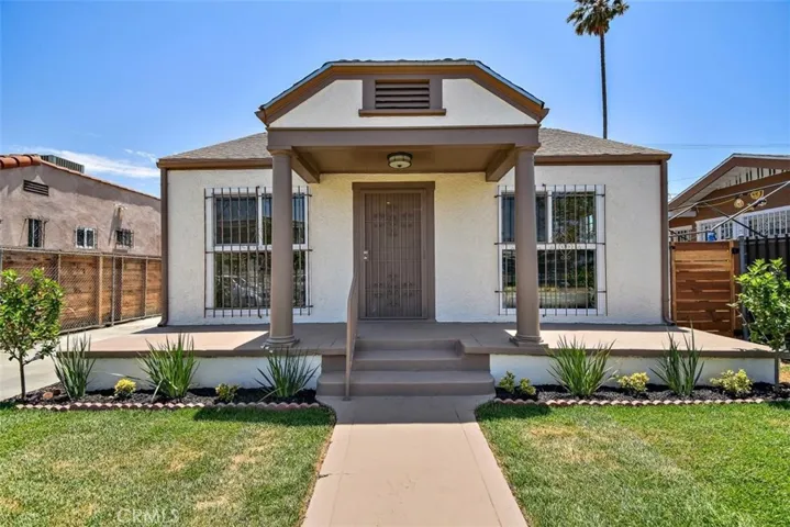 1204 W 56th Street, Los Angeles, California 90037
