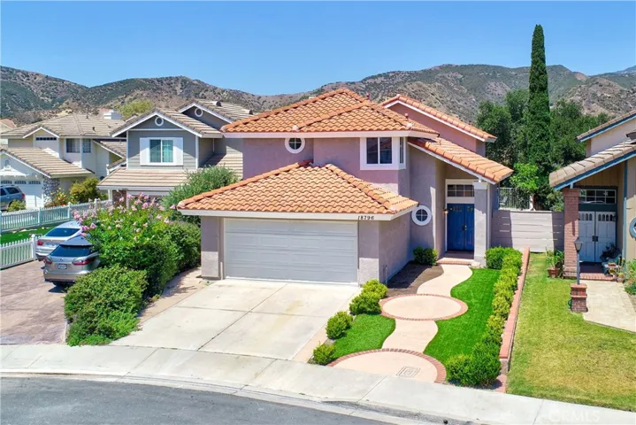 18796 Vista Modjeska Road, Lake Forest, California 92679
