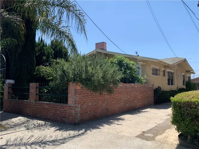 170 E East 49th Street, Los Angeles, California 90011