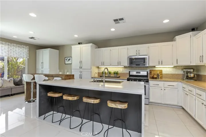 30818 Young Dove Street, Menifee, California 92584