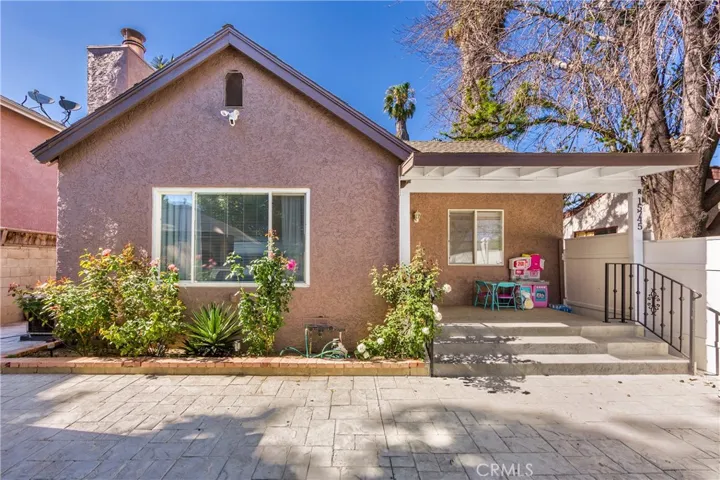 15747 Wyandotte Street, Van Nuys, California 91406