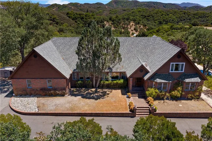 5513 Eickhoff Road, Lakeport, California 95453