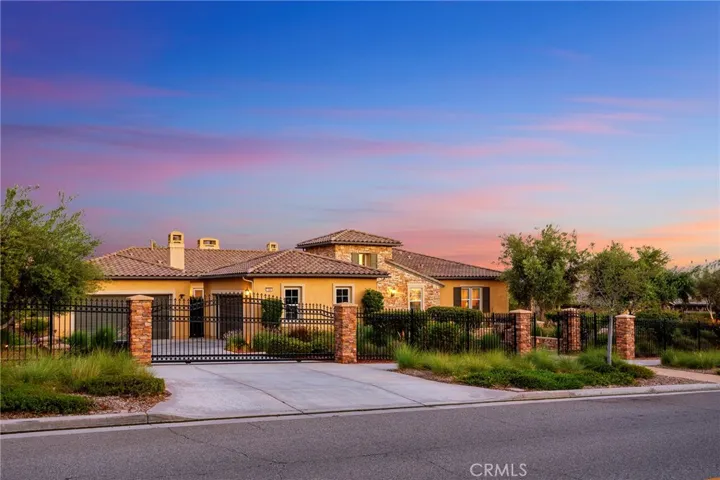 7580 Kingdom Drive, Riverside, California 92506