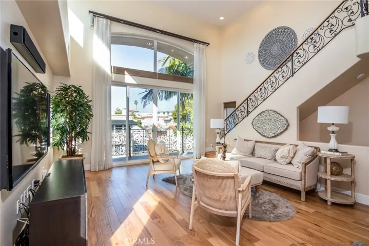 62 62nd Place, Long Beach, California 90803