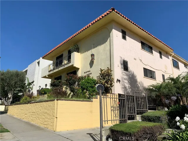 8340 Manitoba Street 7, Playa Del Rey, California 90293
