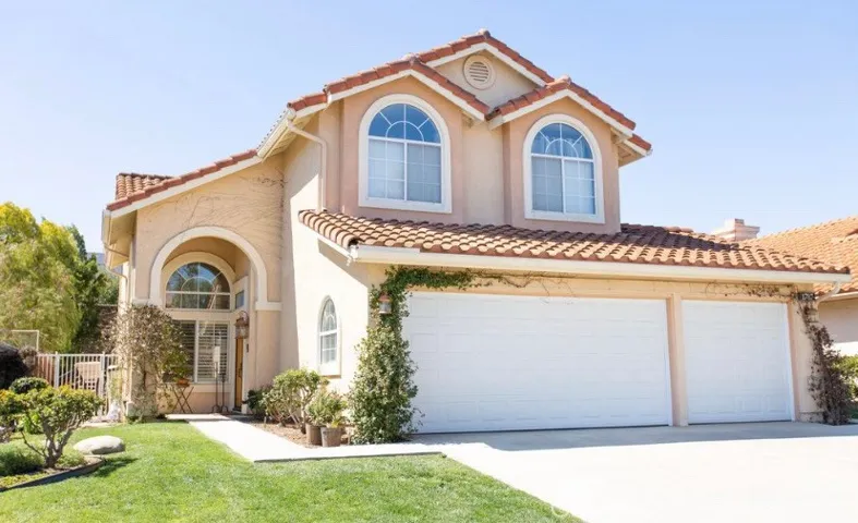 1787 Fox Springs Circle, Newbury Park, California 91320