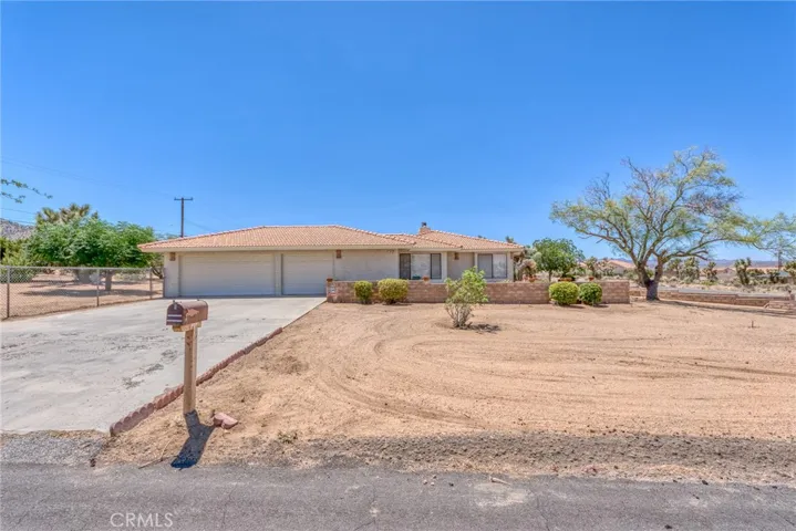 58623 Santa Barbara Drive, Yucca Valley, California 92284