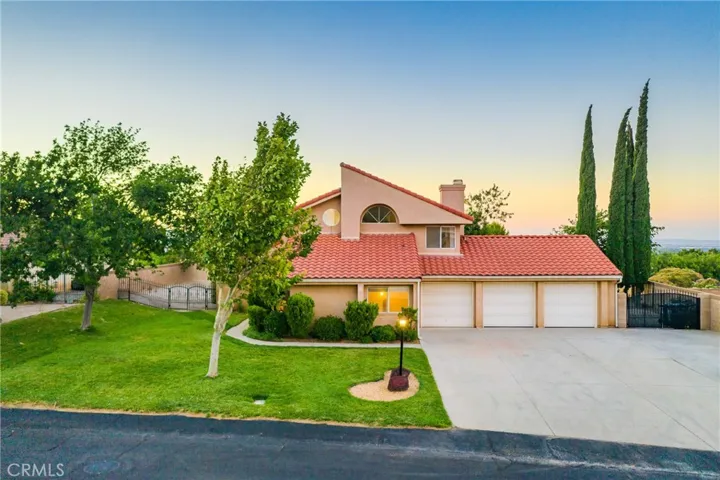 5319 Windcrest Court, Palmdale, California 93551