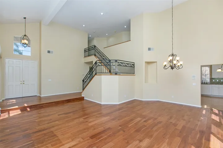 4822 Almondwood Way, San Diego, California 92130
