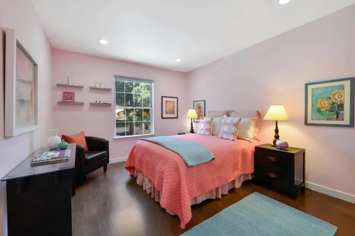 1282 Cuernavaca Circulo, Mountain View, California 94040