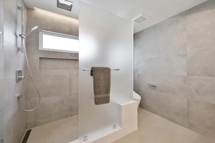 1282 Cuernavaca Circulo, Mountain View, California 94040