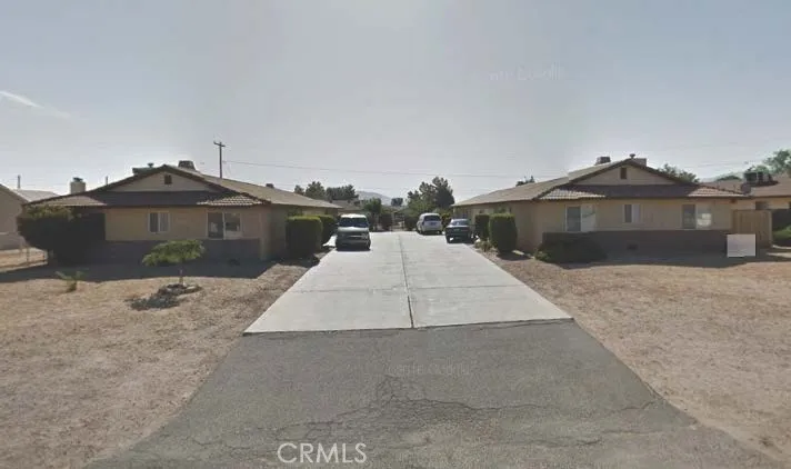 12381 Red Wing Road, Apple Valley, California 92308