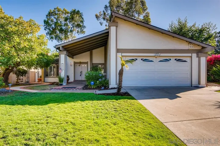 10827 Rueda Court, San Diego, California 92124