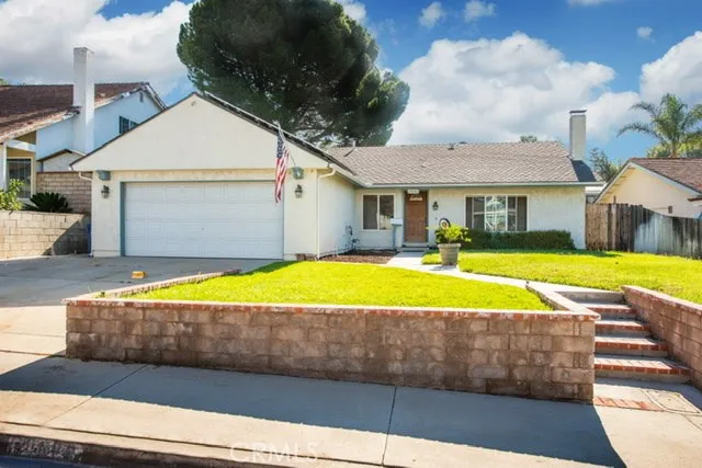 29060 Lotusgarden Drive, Canyon Country, California 91387