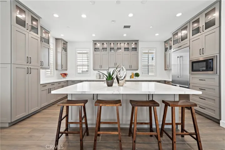 2107 Tidewater Circle, Costa Mesa, California 92627