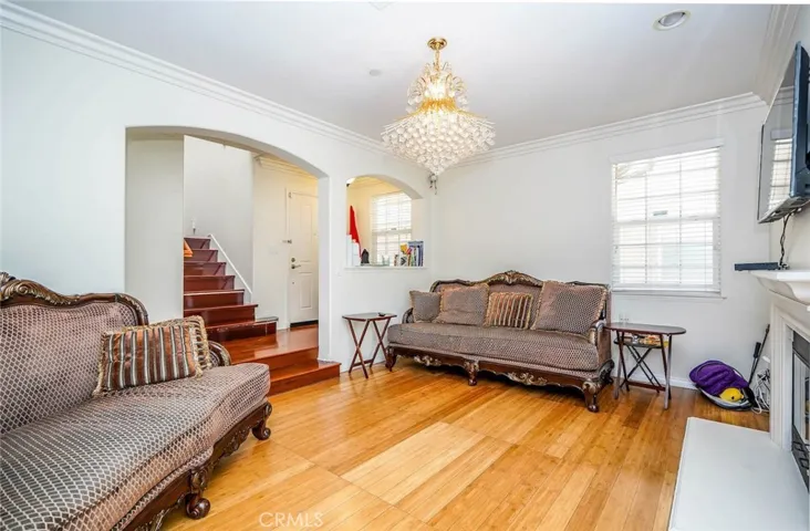 2026 E 19th Street, Signal Hill, California 90755