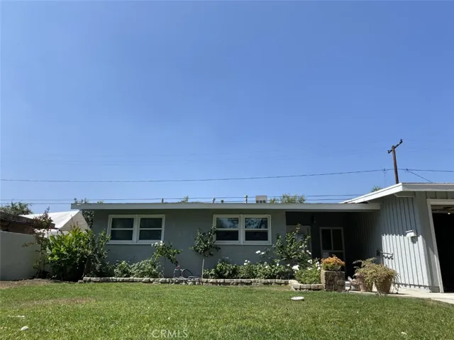 723 E Glenlyn Drive, Azusa, California 91702