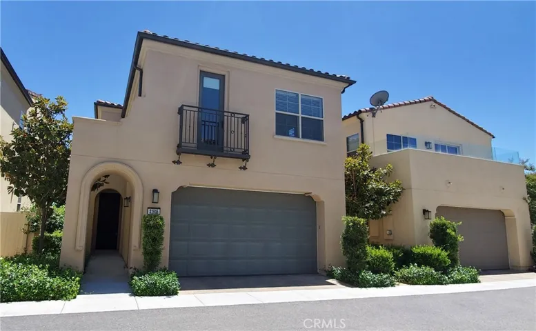 21815 Moveo Drive, Saugus, California 91350