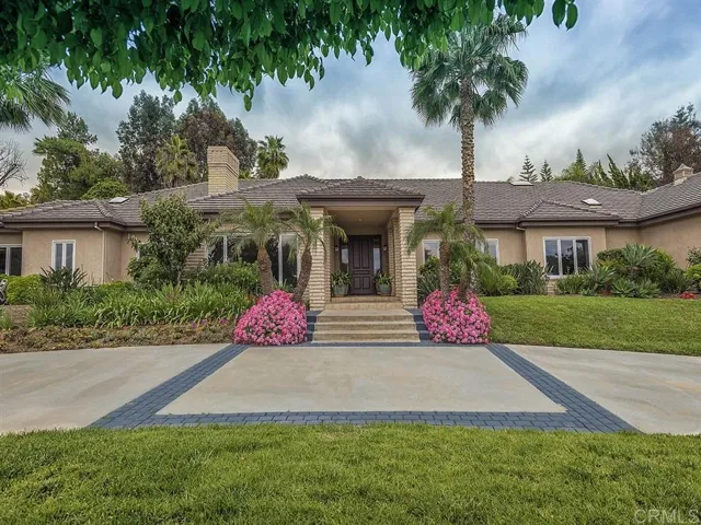 17111 Circa Del Norte, Rancho Santa Fe, California 92067