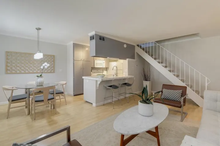208 Watson Drive 2, Campbell, California 95008