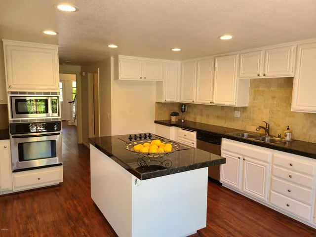 Shadowbrook kitchen 2