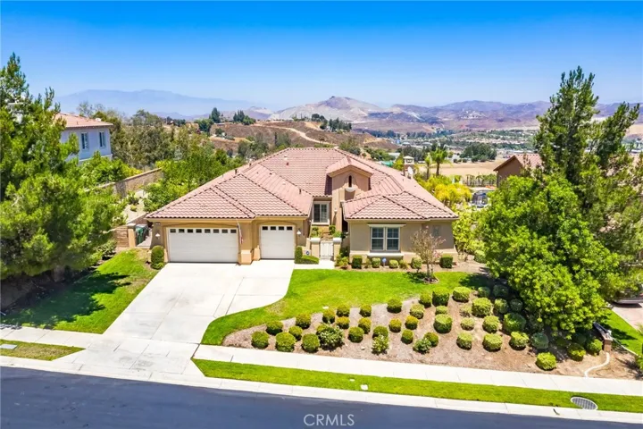 8396 Night Valley Court, Corona, California 92883