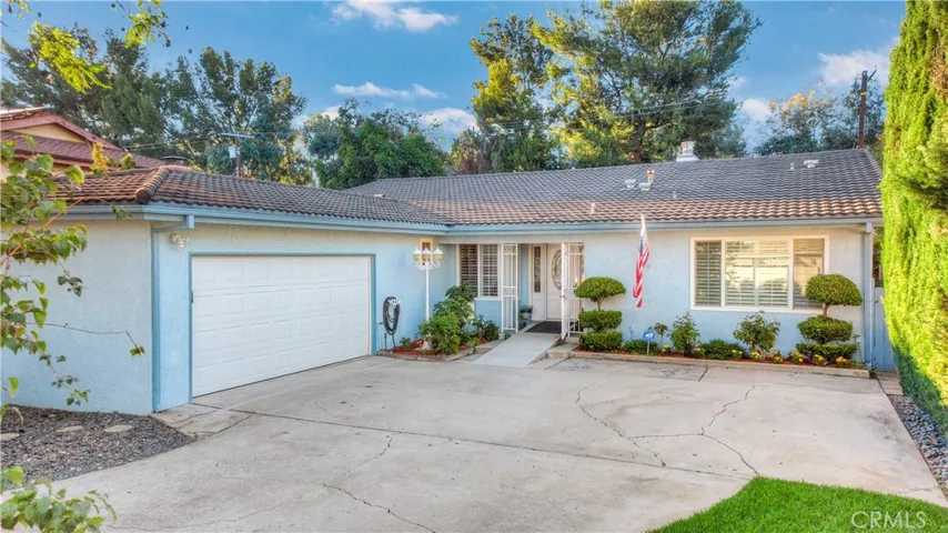 20507 Mayall Street, Chatsworth, California 91311