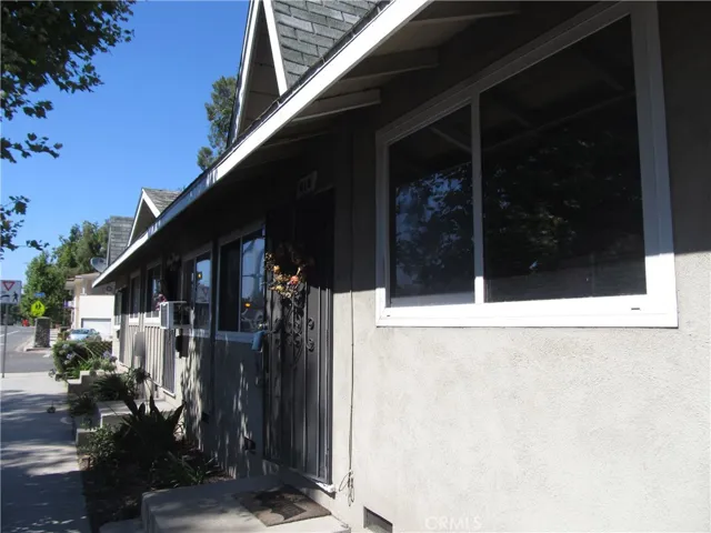 619 S Glassell Street, Orange, California 92866