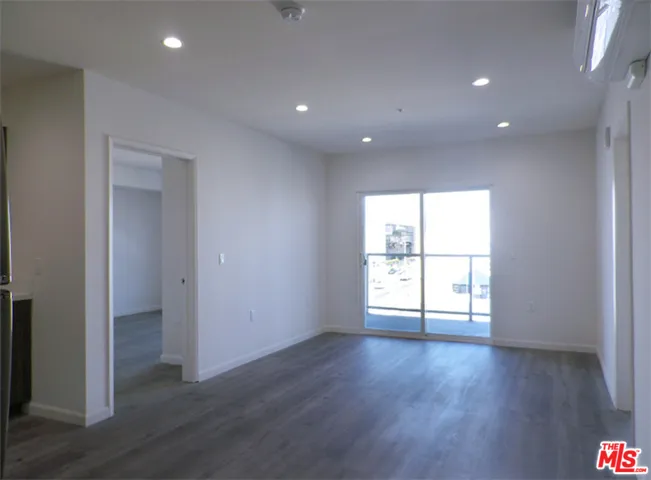 1019 S Catalina Street 409, Los Angeles, California 90006