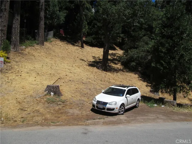 0 Zurich Drive, Crestline, California 92325
