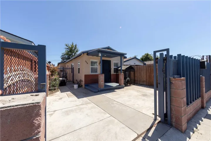 2434 E 112th Place, Los Angeles, California 90059
