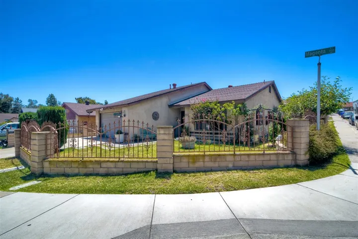 950 Magenta, San Diego, California 92113