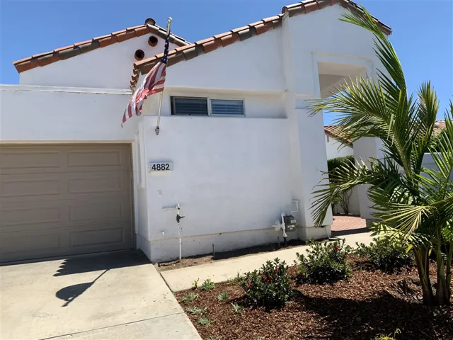 4882 Galicia Way, Oceanside, California 92056